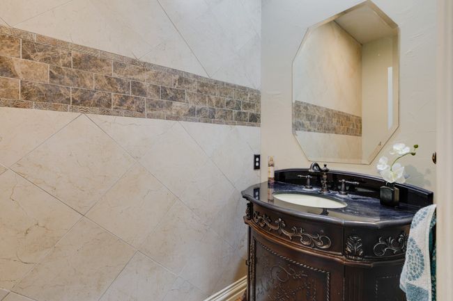Bathroom with vanity | Image 17