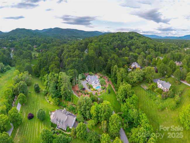 1 Hickory Rdg, House other with 4 bedrooms, 5 bathrooms and null parking in Fletcher NC | Image 47