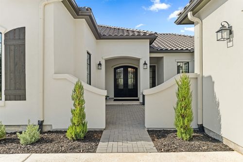 109 Star Thistle Trl, Georgetown, TX, 78628-7098 | Card Image