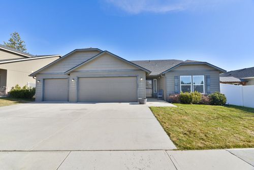 917 S Soda Rd, Spokane, WA, 99224-7603 | Card Image