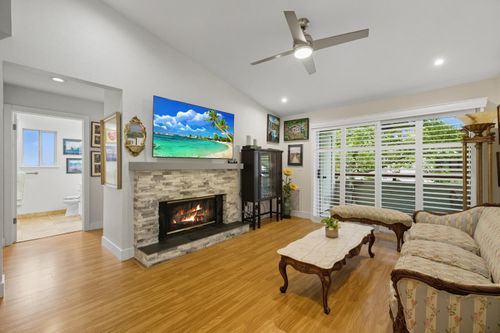 unit-1024-8020 Walerga Rd, Antelope, CA, 95843-5761 | Card Image