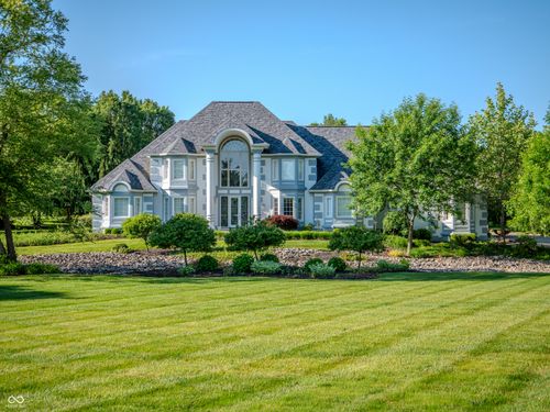 4115 Golden Grove Rd, Greenwood, IN, 46143-9490 | Card Image