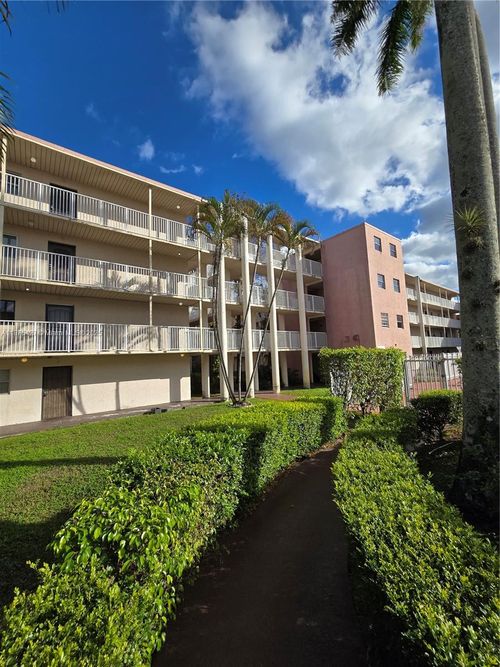 apt-c104-2800 Nw 56th Ave, Lauderhill, FL, 33313-8419 | Card Image