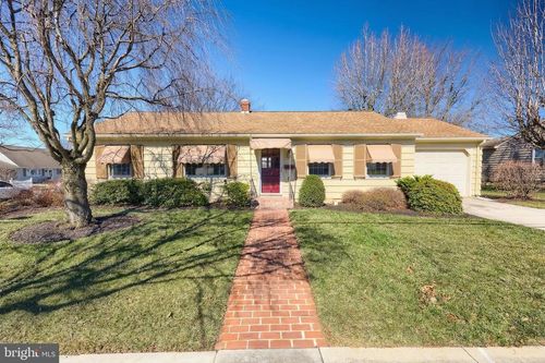 440 Grant Dr, HANOVER, PA, 17331-1431 | Card Image