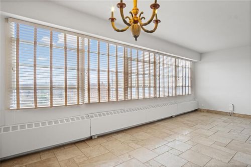 apt-1215-333 W Meyer Blvd, Kansas City, MO, 64113-1746 | Card Image