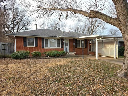 2108 Churchill Way, The Village, OK, 73120-4805 | Card Image