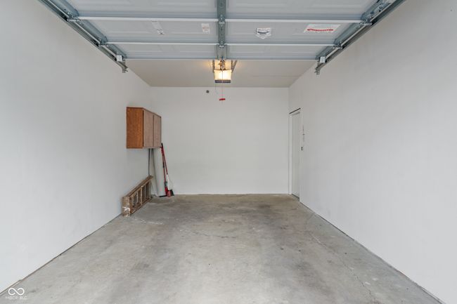 Interior, 1 car garage, #57 | Image 35