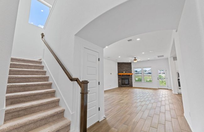 6421 Apache Plum Ln, House other with 4 bedrooms, 3 bathrooms and null parking in Spicewood TX | Image 8