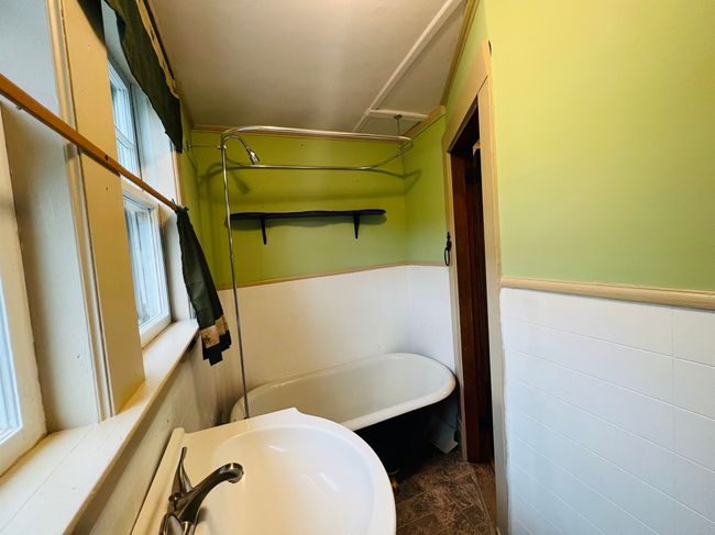 64 York Street, House other with 3 bedrooms, 2 bathrooms and null parking in Lyndon VT | Image 23