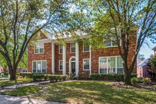 2204 Yaupon Dr, Irving, TX, 75063-3483 | Card Image