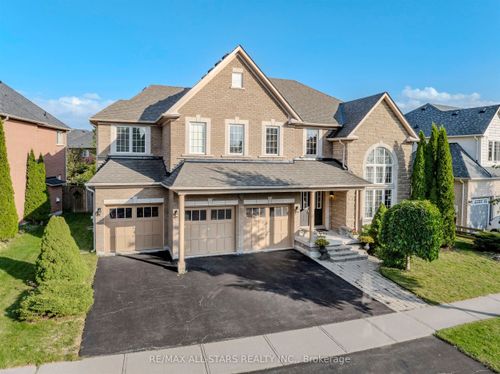 125 2nd Ave, Uxbridge, ON, L9P2A2 | Card Image