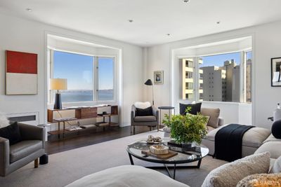 703 - 1101 Green Street, Condo with 2 bedrooms, 2 bathrooms and 1 parking in San Francisco CA | Image 3