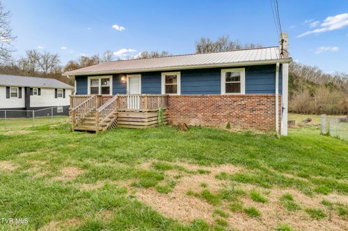 965 Roaring Fork Rd, Greeneville, TN, 37745-6604 | Card Image