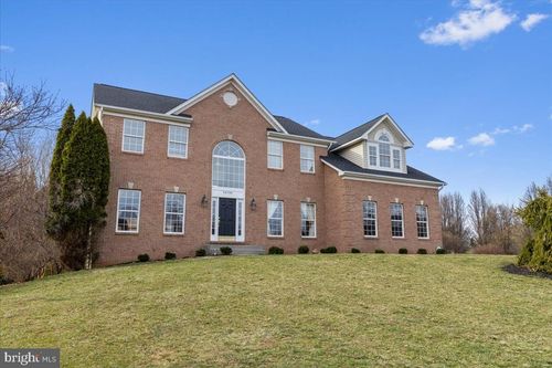 36704 Vineyard View Pl, HILLSBORO, VA, 20132-1772 | Card Image