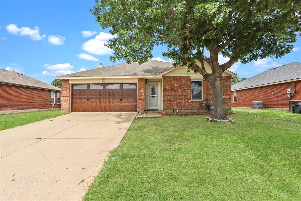 Melanie Dr, Anna, TX 75409