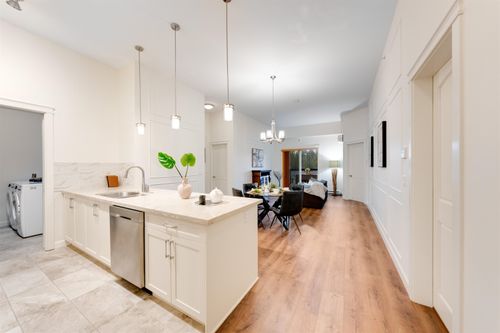 604-20376 86 Ave, Langley, BC, V2Y3P8 | Card Image