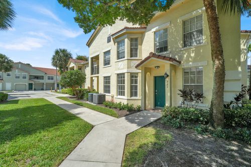 709-709 Belmont Pl, Boynton Beach, FL, 33436-7819 | Card Image
