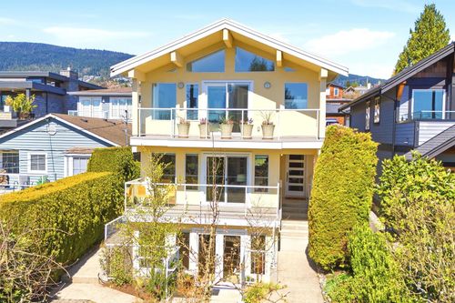1181 Keith Rd, West Vancouver, BC, V7T1M7 | Card Image