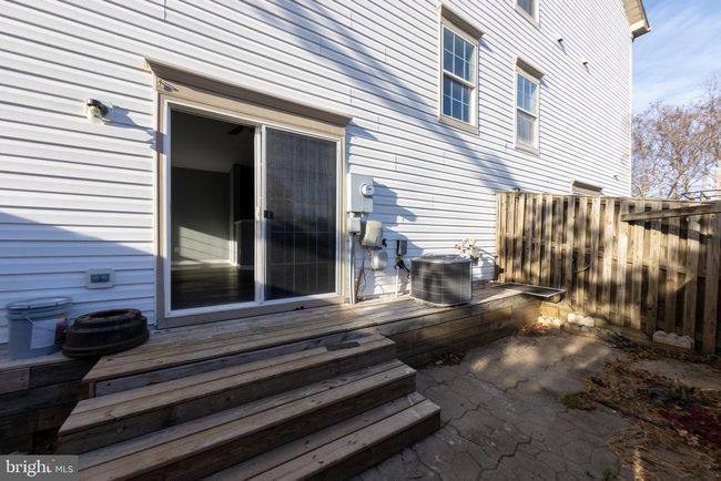7685 Duneiden Ln, Townhouse with 3 bedrooms, 3 bathrooms and null parking in MANASSAS VA | Image 29