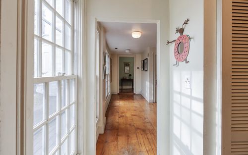 26 Old North Main St, Walpole, NH, 03608-8804 | Card Image