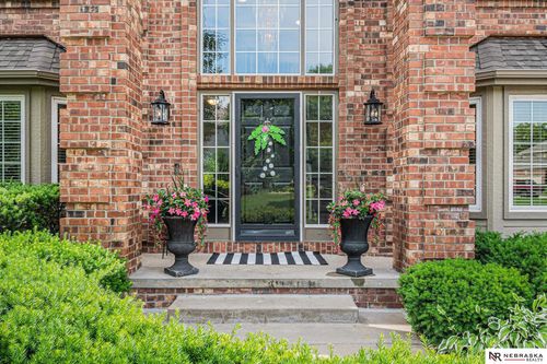 2221 S 181st Cir, Omaha, NE, 68130-2781 | Card Image