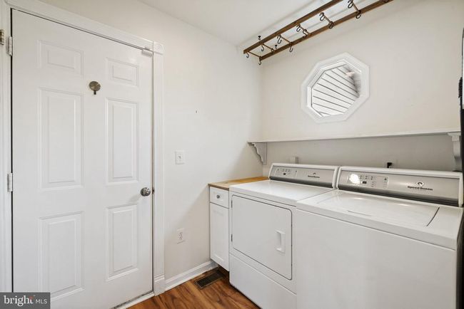 5722 Pond View Ln, House other with 4 bedrooms, 4 bathrooms and null parking in Broad Run VA | Image 32