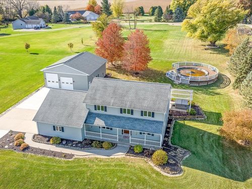 3028 S Golf Rd, Stockton, IL, 61085-9365 | Card Image