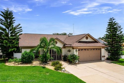 8 Chestnut Trl, Lake Placid, FL, 33852-8162 | Card Image