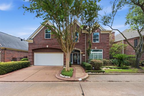17 Ambleside Crescent Dr, Sugar Land, TX, 77479-2530 | Card Image