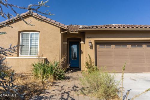 42547 Camden Way, Lancaster, CA, 93536-7455 | Card Image