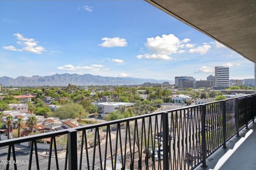 6a-425 W Paseo Redondo, Tucson, AZ, 85701-8256 | Card Image