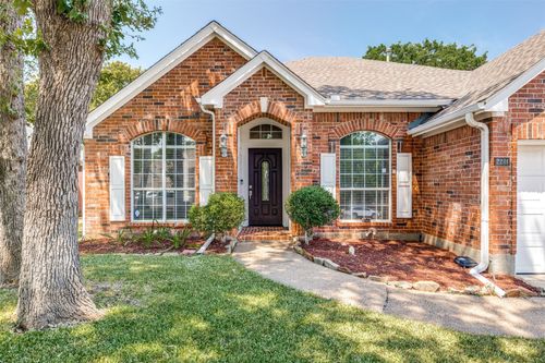 2201 Vista Ct, Corinth, TX, 76210-1911 | Card Image