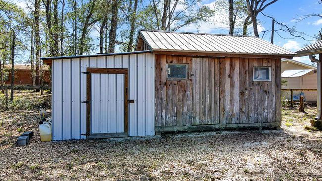 1715 Cedar St Ne, House other with 2 bedrooms, 2 bathrooms and null parking in Steinhatchee FL | Image 10