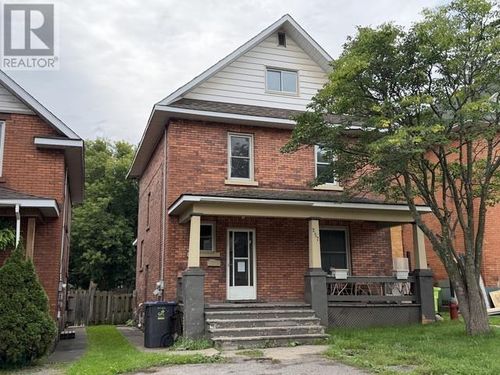 257 Alexandra St, Sault Ste. Marie, ON, P6A1J7 | Card Image