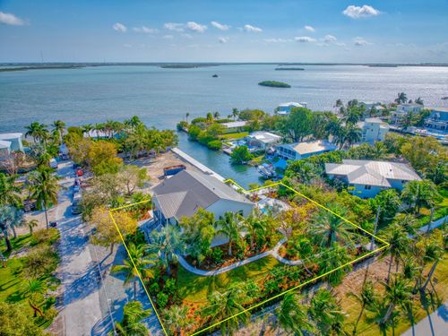 17210 Angelfish Ln, Sugarloaf Key, FL, 33042-3675 | Card Image