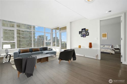 apt-3507n-583 Battery St, Seattle, WA, 98121-1992 | Card Image