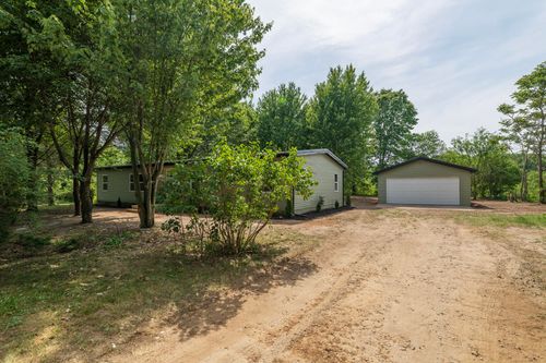 205 Knott Road, Niles, MI, 49120 | Card Image