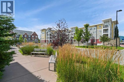 402 Marquis Lane Se, Calgary, AB, T3M2G7 | Card Image