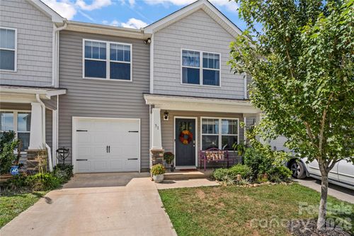 31 Benedict Ln, Weaverville, NC, 28787-0968 | Card Image