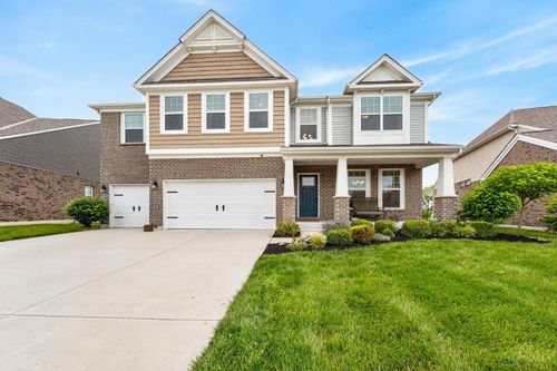 8101 Taffy Dr, West Chester, OH, 45069-3737 | Card Image