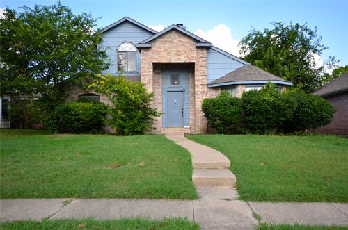 7972 Roundtable Rd, Frisco, TX, 75035-6752 | Card Image