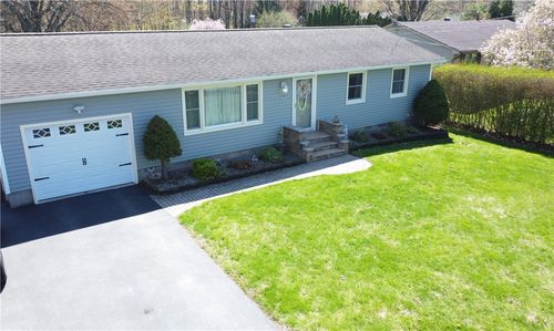 579 Mill Rd, Greece, NY, 14626-1037 | Card Image