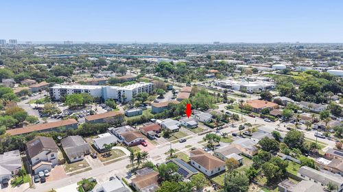 424 Nw 2nd Ter, Deerfield Beach, FL, 33441-1936 | Card Image