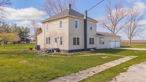 208 W Monroe St, Dana, IL, 61321-8918 | Card Image