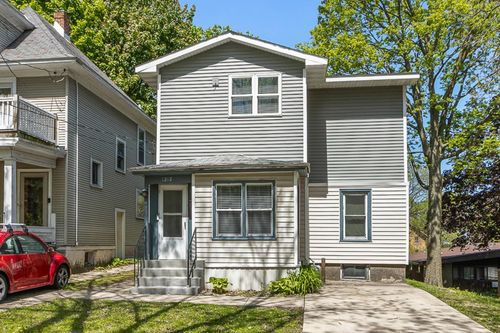 1212 E Johnson Street, Madison, WI, 53703 | Card Image