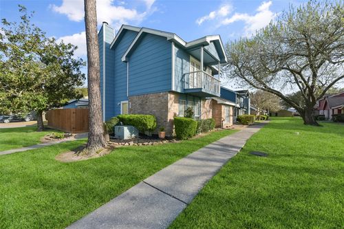 a-1941 Country Village Blvd, Humble, TX, 77338-5061 | Card Image