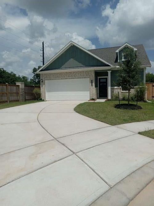 2746 Crested Creek Ln, Richmond, TX, 77406-3578 | Card Image