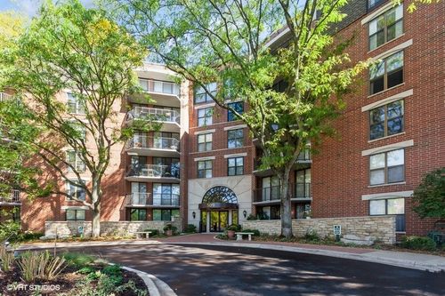 108-509 Aurora Ave, Naperville, IL, 60540-6229 | Card Image