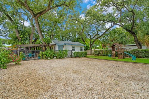 1341 Ne 151st St, North Miami Beach, FL, 33162-5525 | Card Image