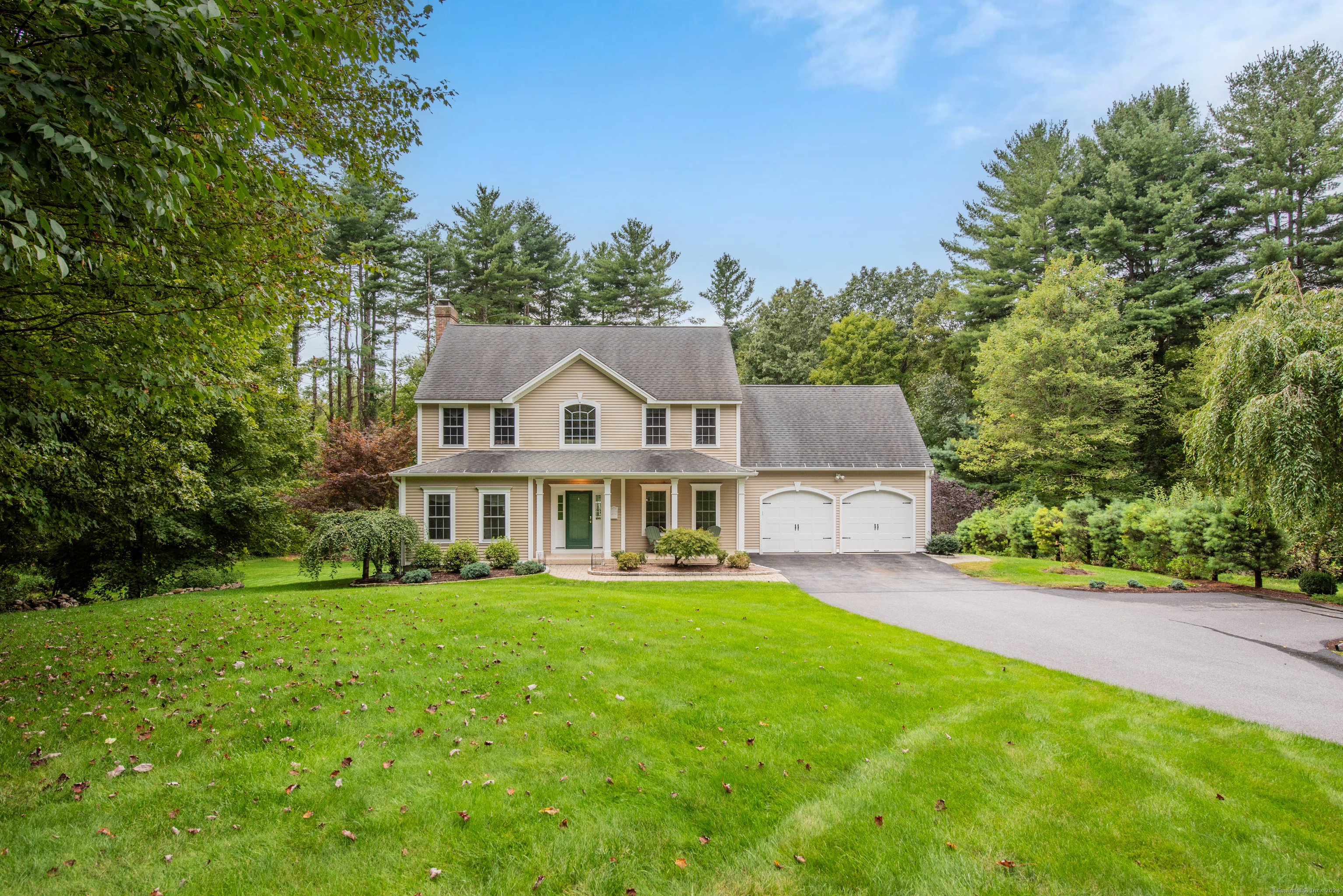Bruning Rd, New Hartford, CT 06057
